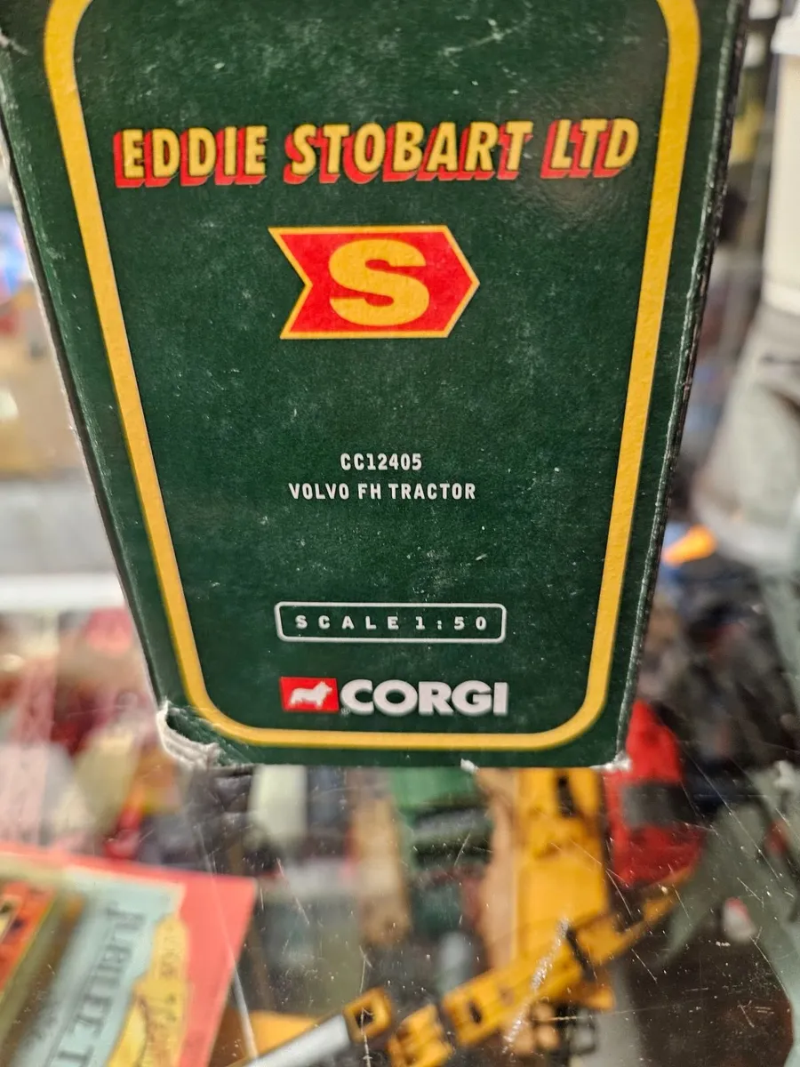 Corgi Volvo Tractor Unit 1.50 Eddie Stobart - Image 3