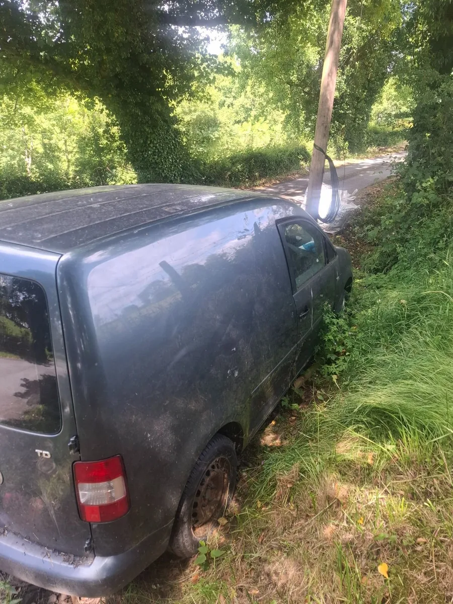 Volkswagen Caddy 2008 - Image 4