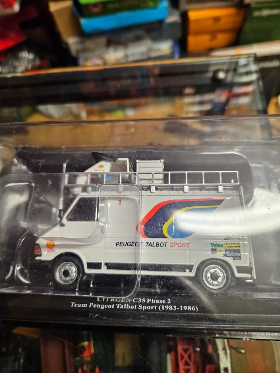 Corgi Atlas Citroën Van Peugeot Sport - Image 2