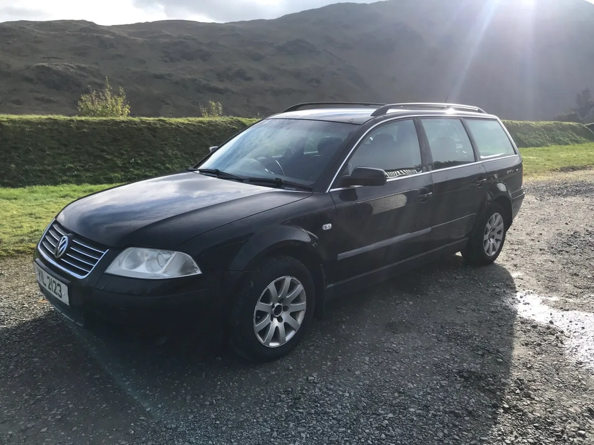 Volkswagen Passat - Image 3