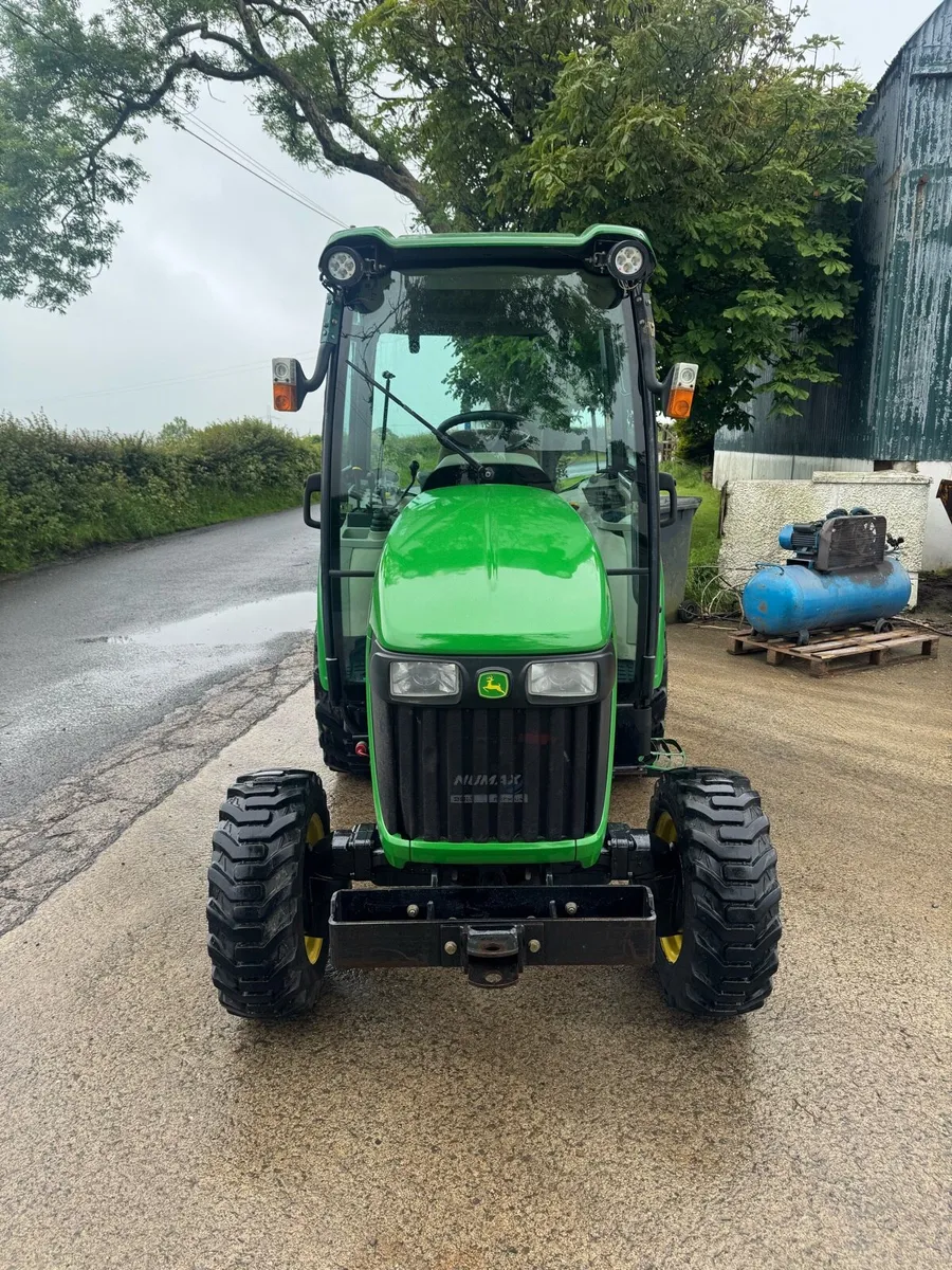 John Deere Compact Tractor - Image 4