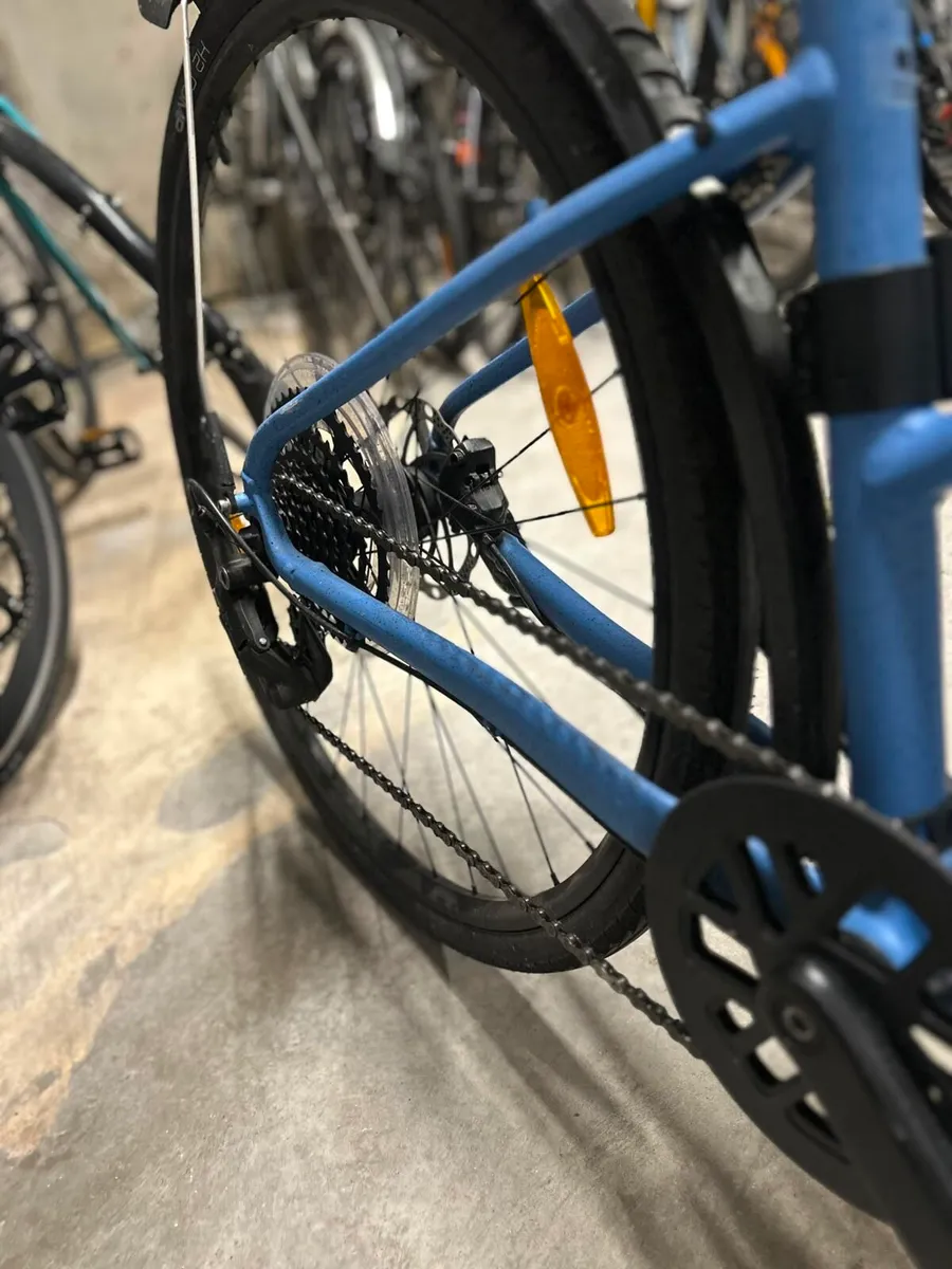 Trek FX Gen 4 Small - Image 3