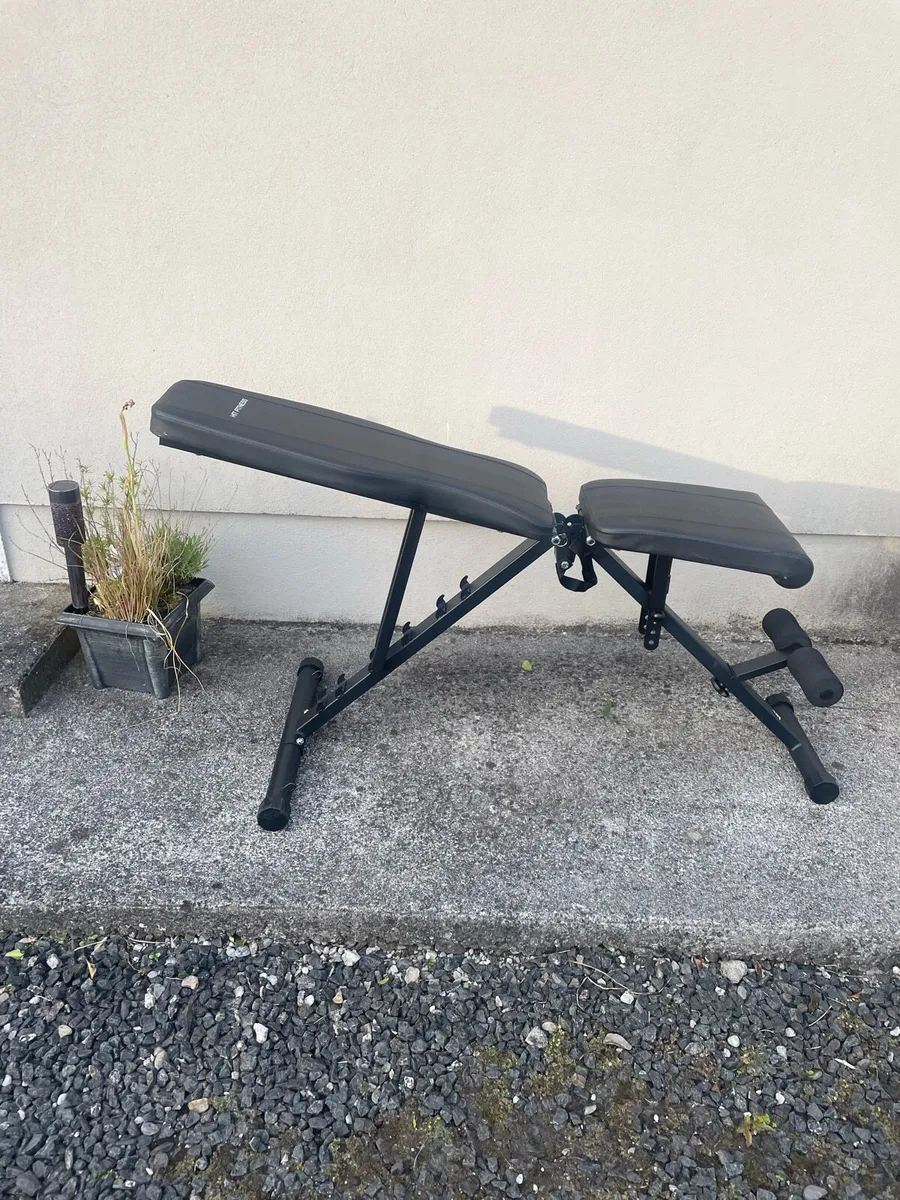 Adjustable Dumbells and bench for sale - Image 3