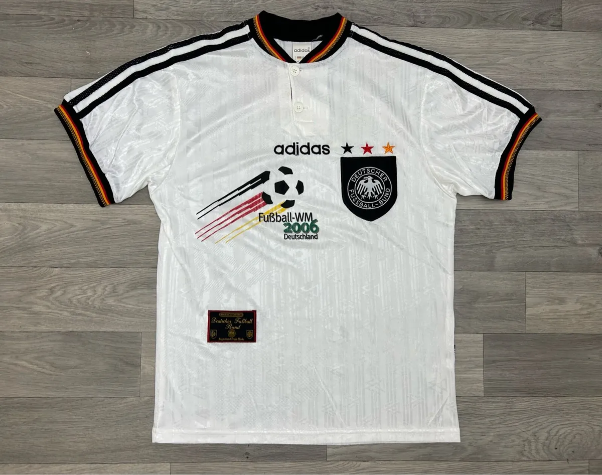 Vintage 1996 Germany Home Jersey Shirt Mens Small - Image 1