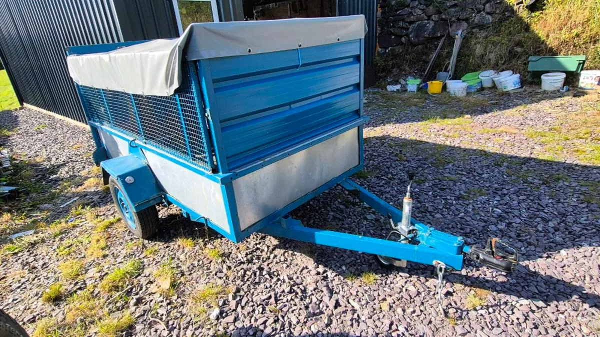 Car trailer 8x4 - Image 1