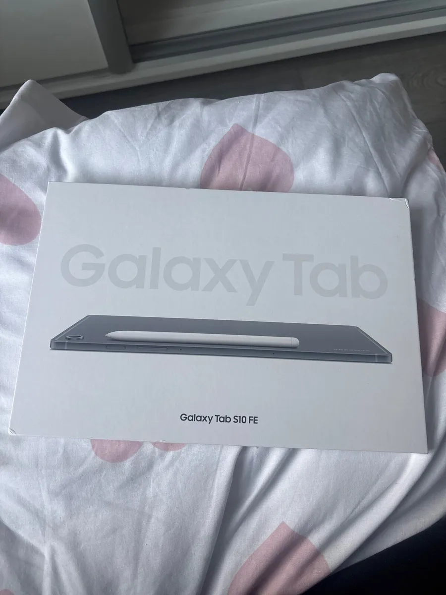 Samsung Galaxy Tablet S10 FE - Image 1