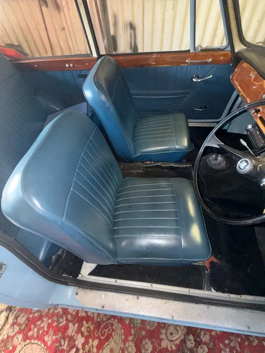Triumph 1.6 petrol Vittess 6 - Image 4