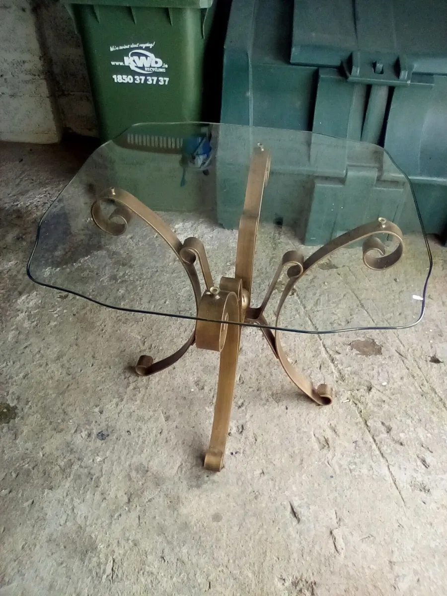 Patio table - Image 3