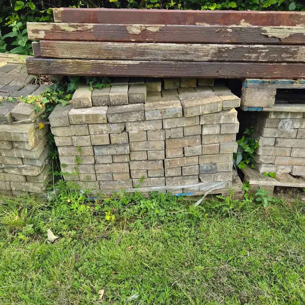 Paving bricks - Image 2