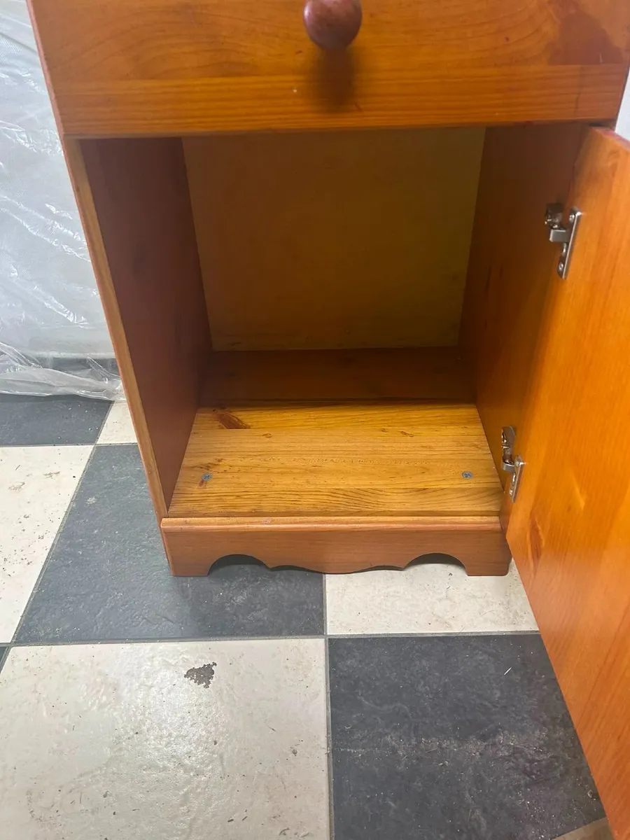 Bedside locker - Image 2