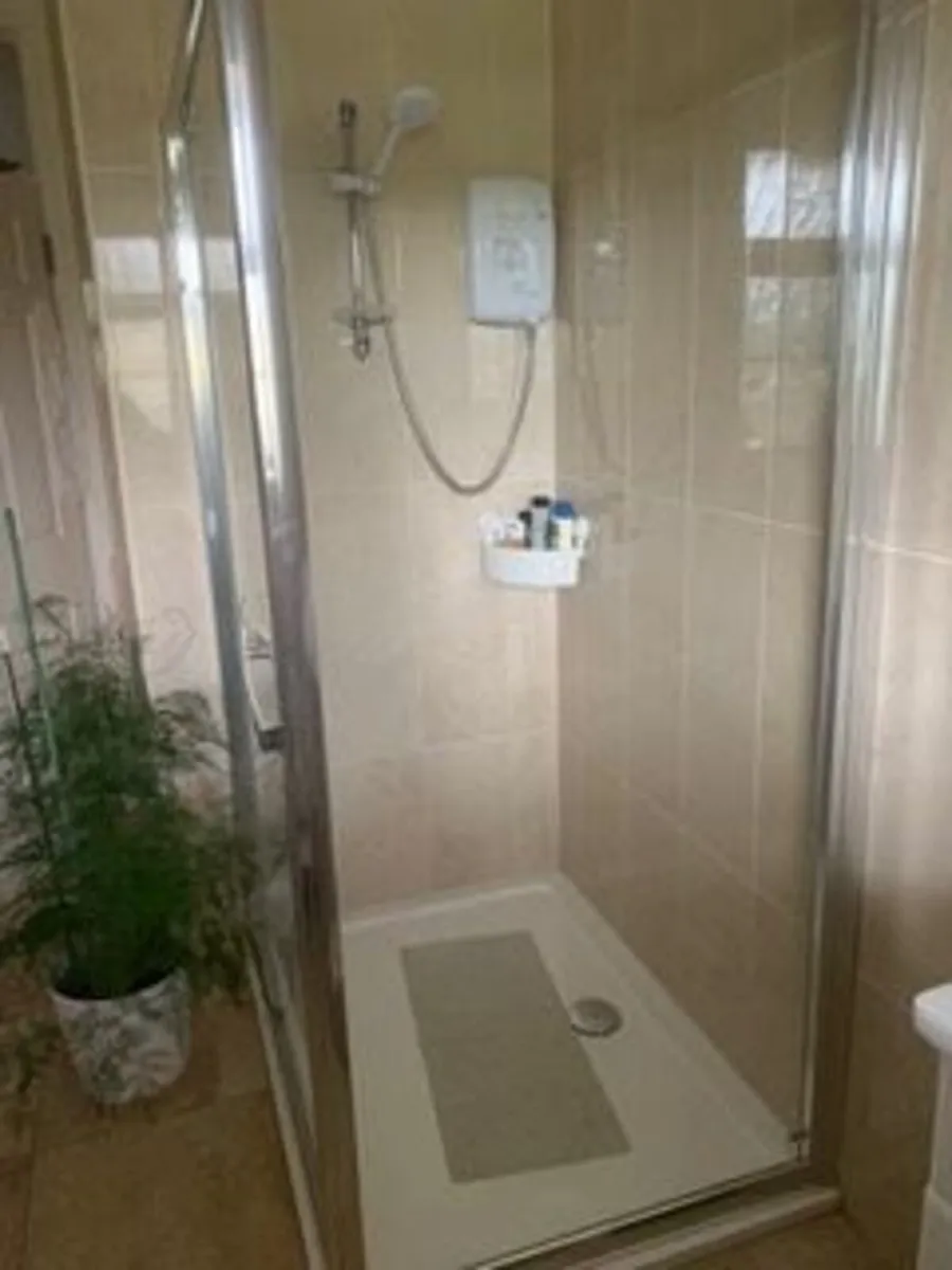 Shower surround