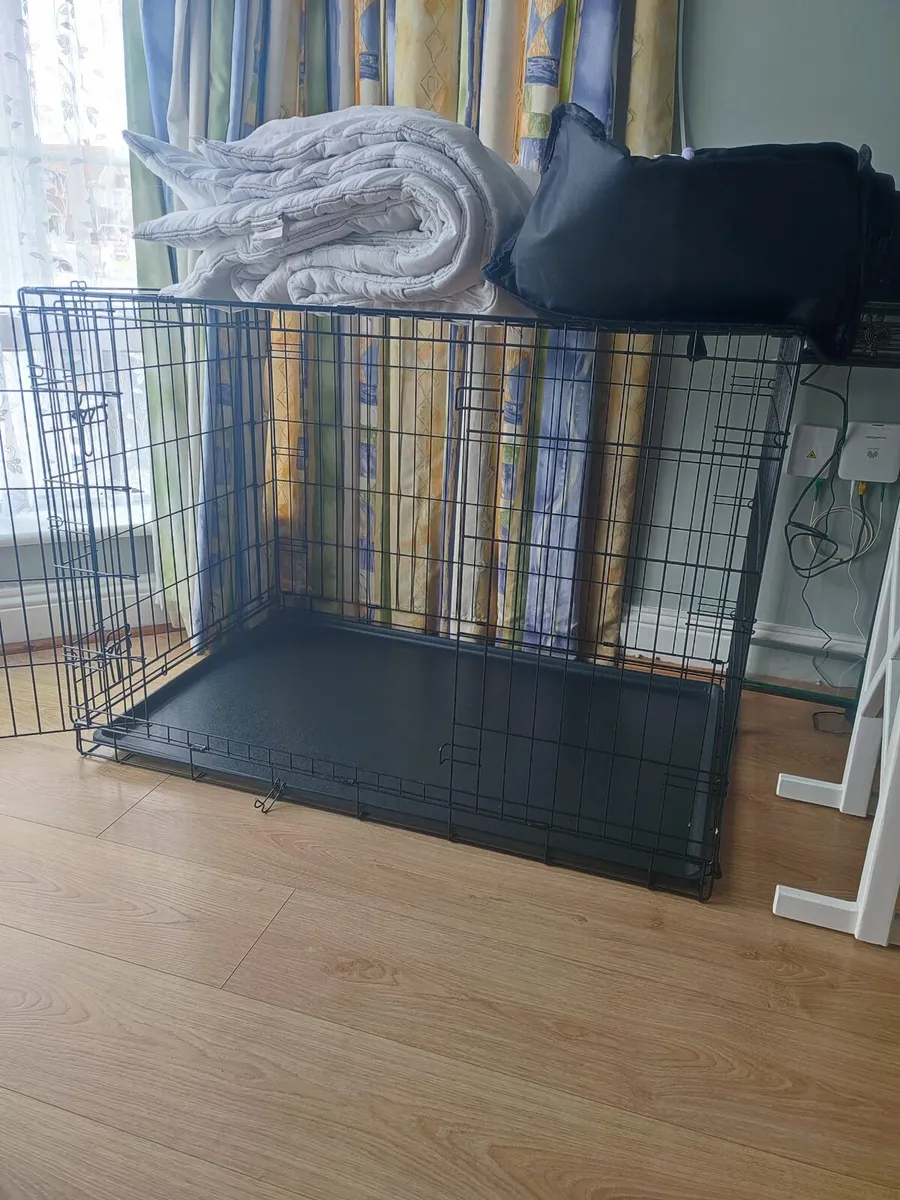 Large crate for large pets (almost new)