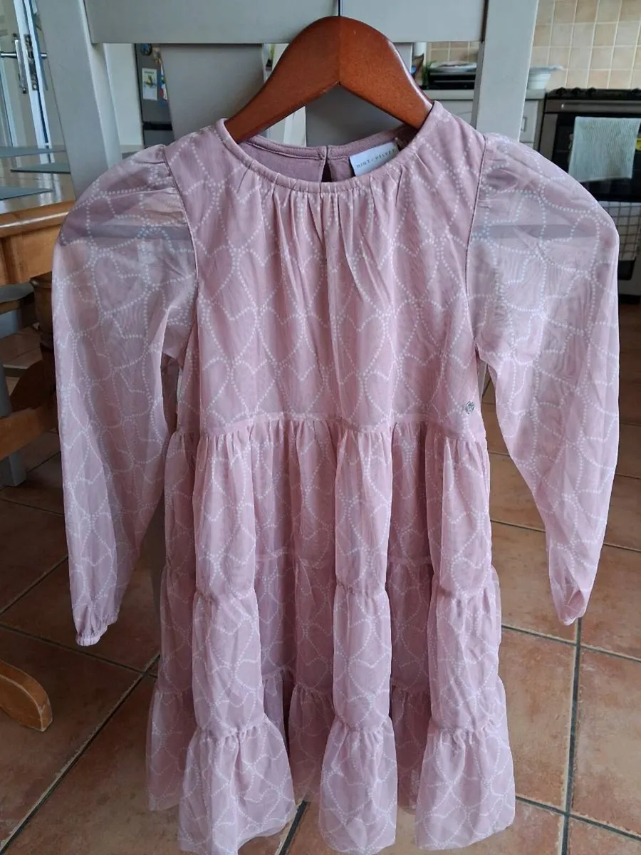 Girl dresses - Image 3