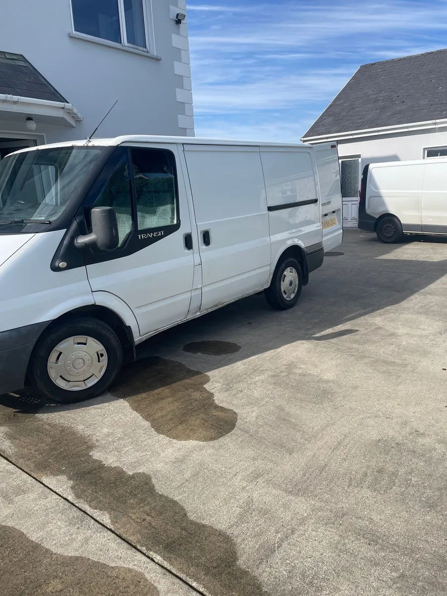 Ford transit 10 months mot - Image 2