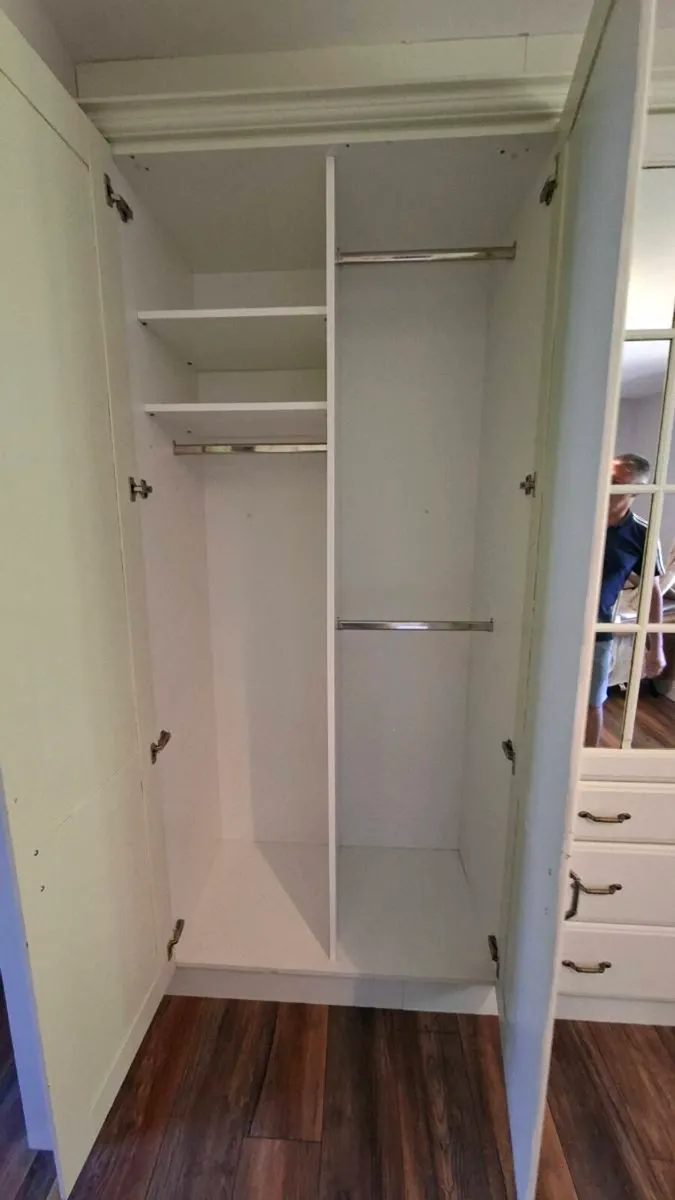 Fitted Wardrobes - Image 3