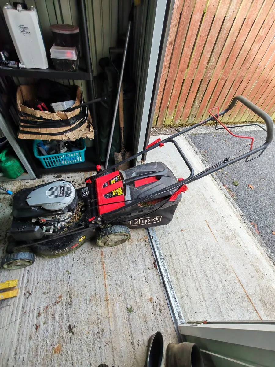 Petrol Lawnmower - Image 2