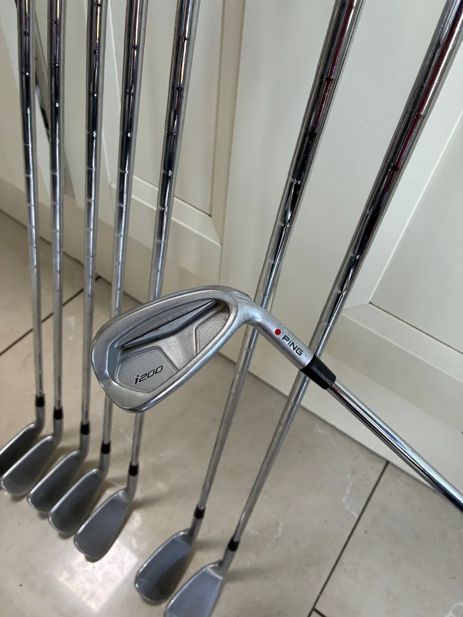 Golf clubs - Image 1