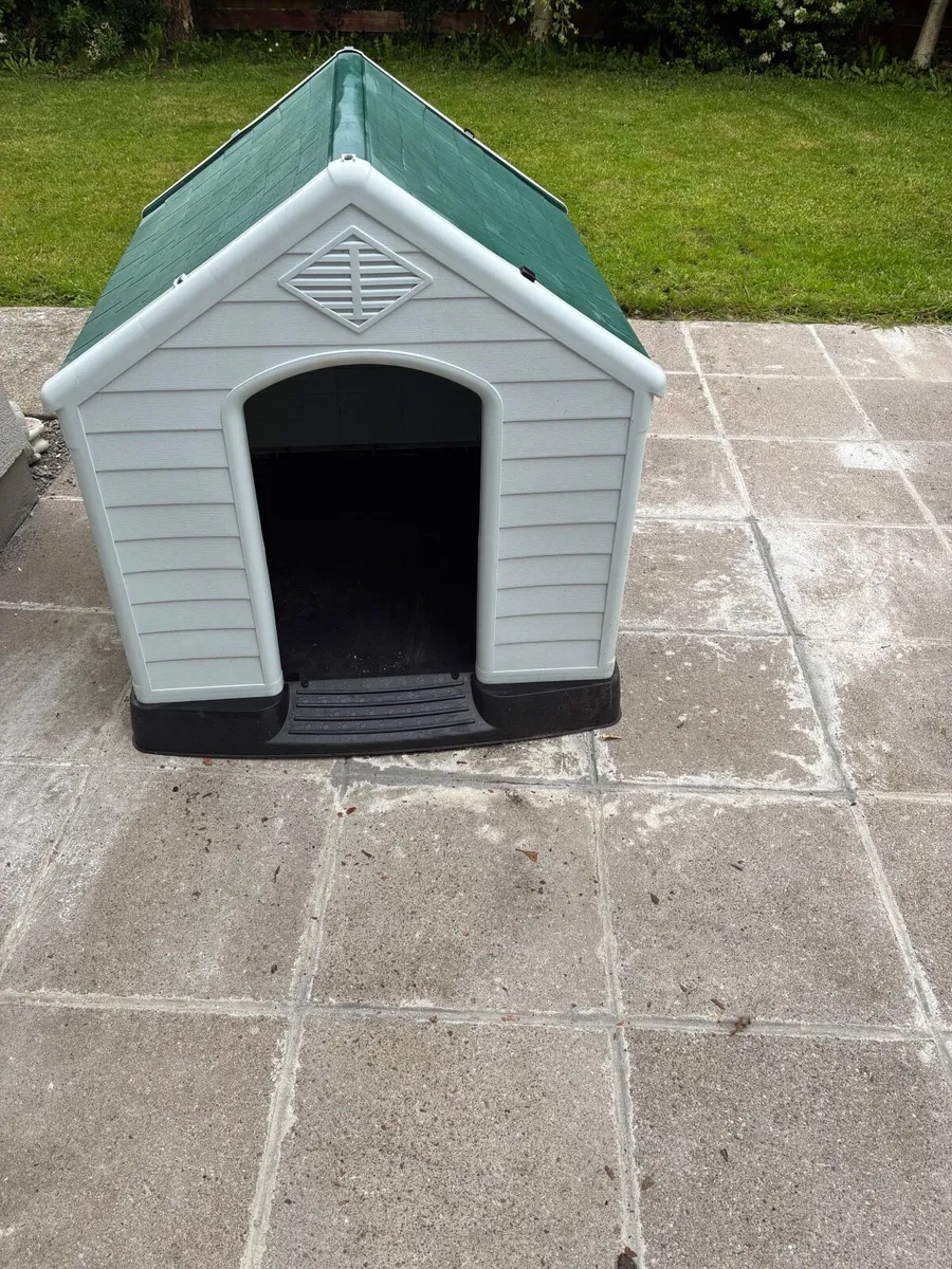 Dog house - Image 3