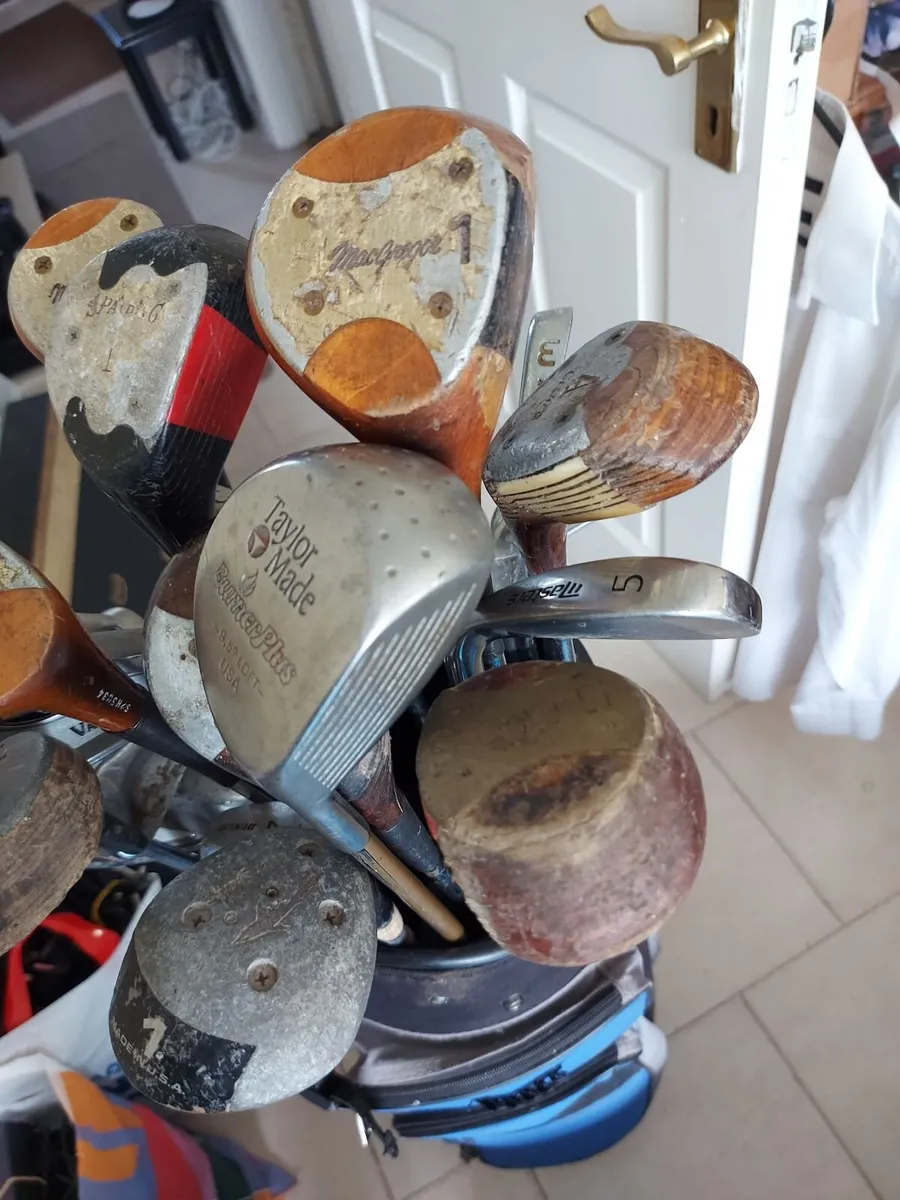 GOLF BAG and Large selection of Golf Clubs and Woo - Image 3