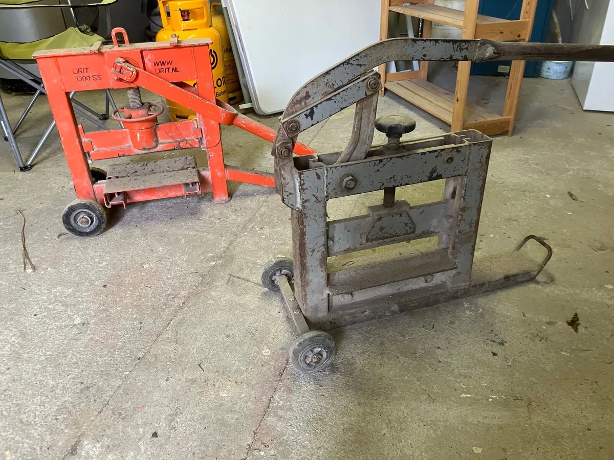 Brick paver cutter