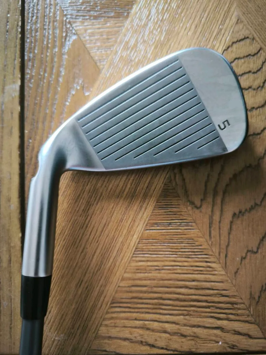 Ping G425  5 iron - Image 2