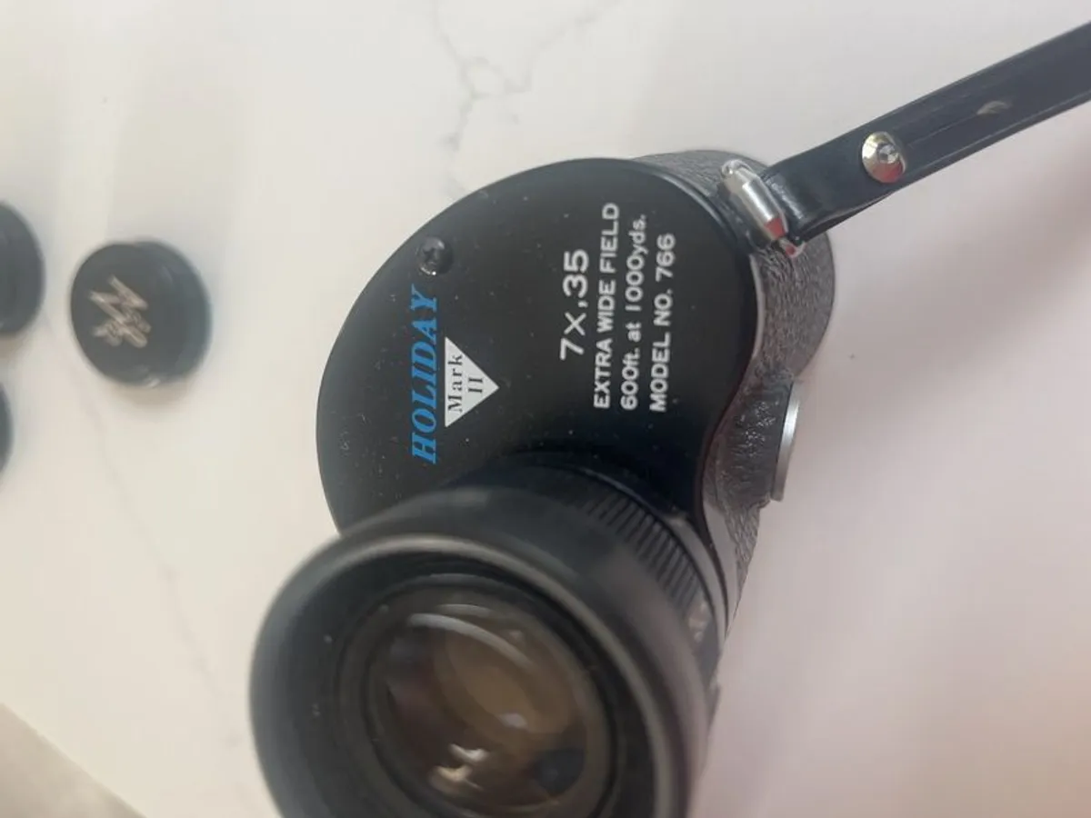 Swift Holiday Mark II binoculars - Image 2