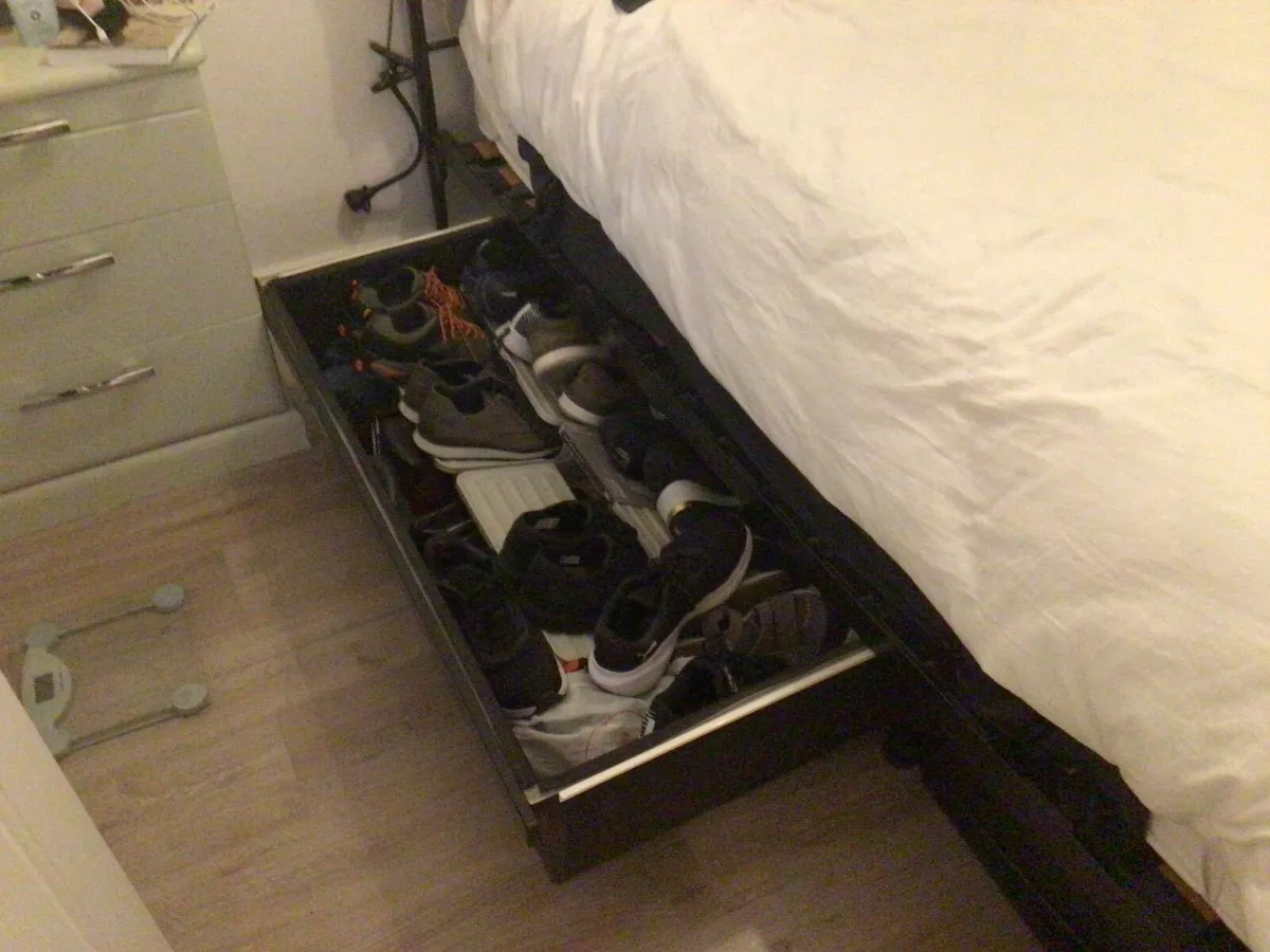 Superking Bed - Image 1