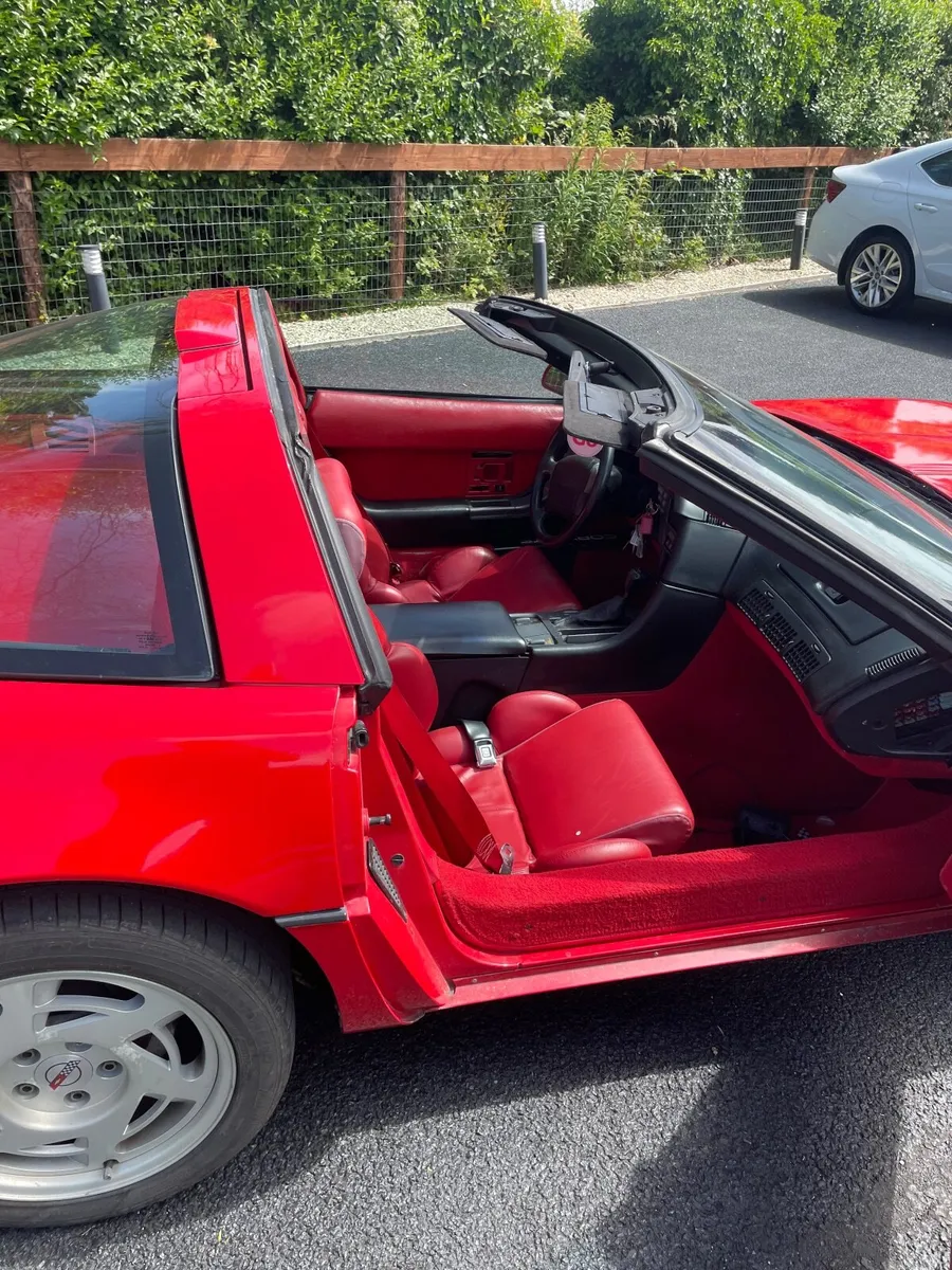 Chevrolet Corvette 1990 - Image 4