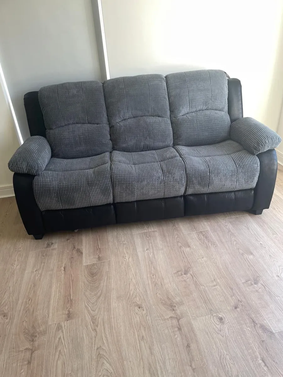 3 Seater