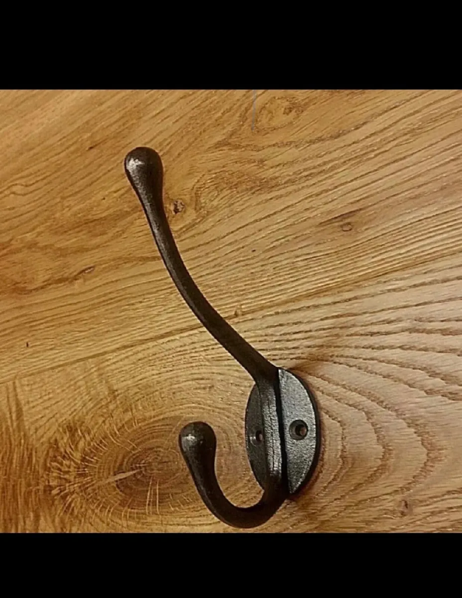 10 x New Cast Iron Coat Hooks Top Quality - Image 1