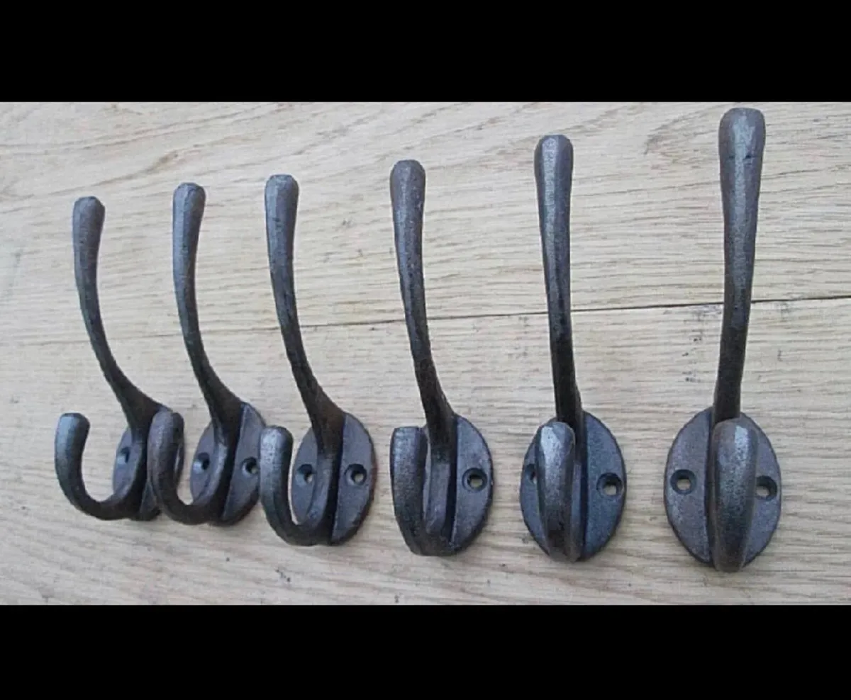 10 x New Cast Iron Coat Hooks Top Quality - Image 2