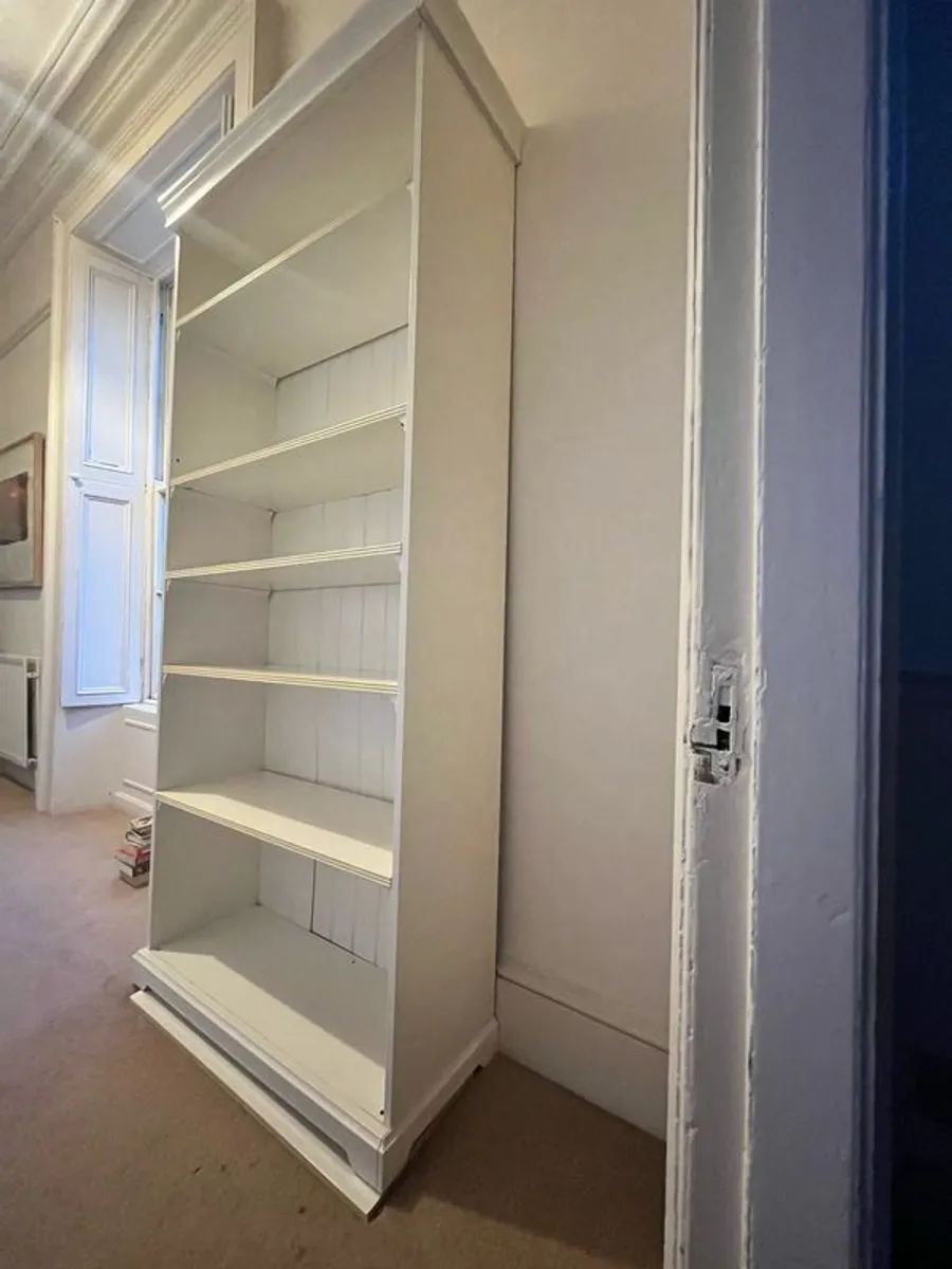 Bookshelf - Image 2