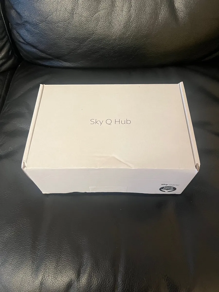 Sky Q Internet Hub (Black) - Image 2