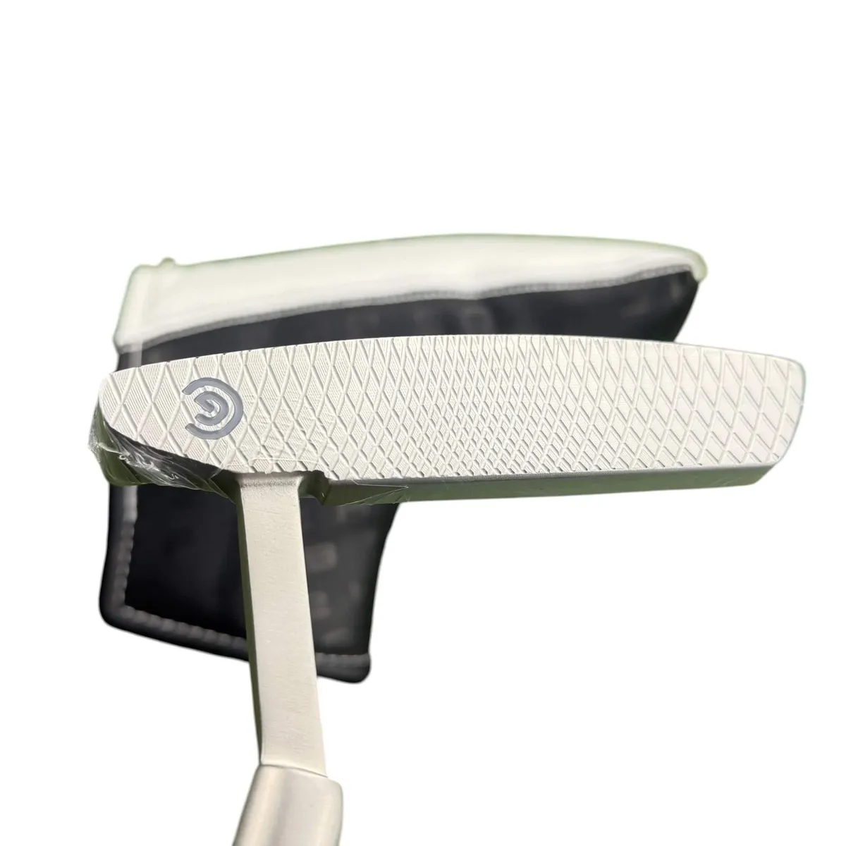 New Cleveland HB Soft 2 #1 Putter / 35" - Image 3