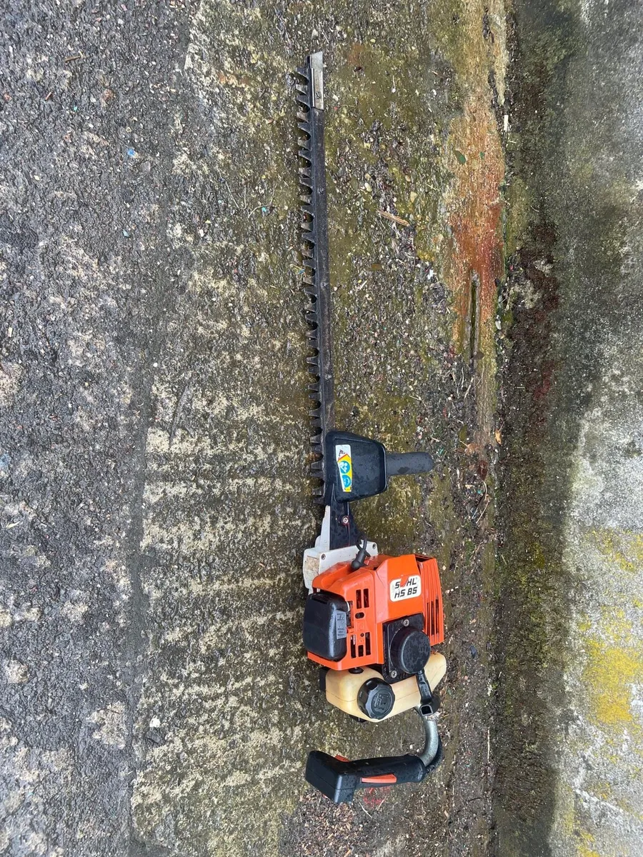 Stihl petrol Hedge trimmer - Image 2
