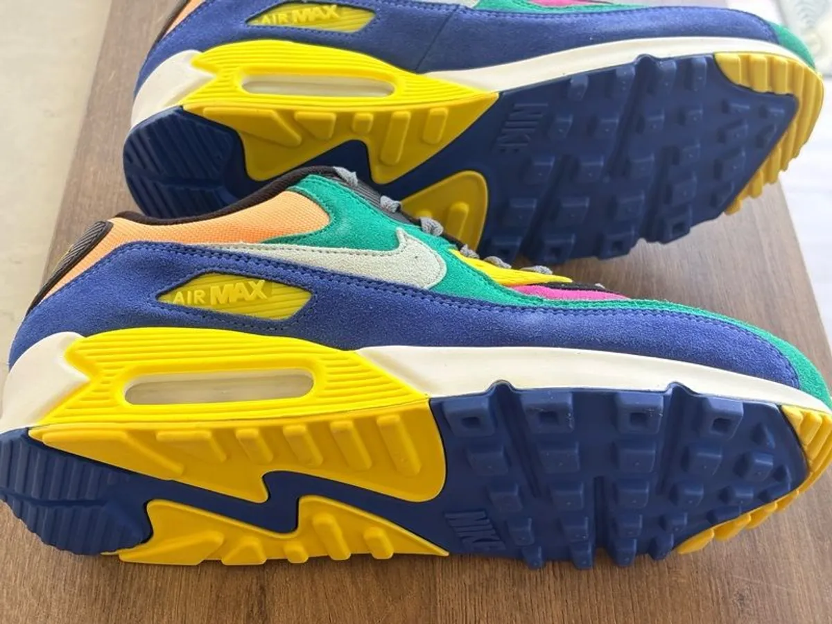 Nike Air Max 90 QS Viotech Size UK 6.5 EUR 39 - Image 3