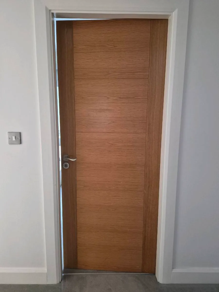 Oak internal doors - Image 1