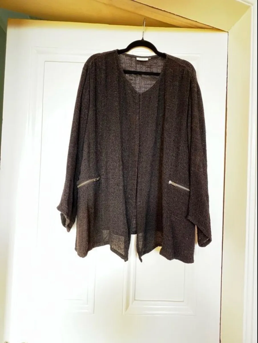 MASAI Black Lightweight Mesh Zips Jacket - Image 4