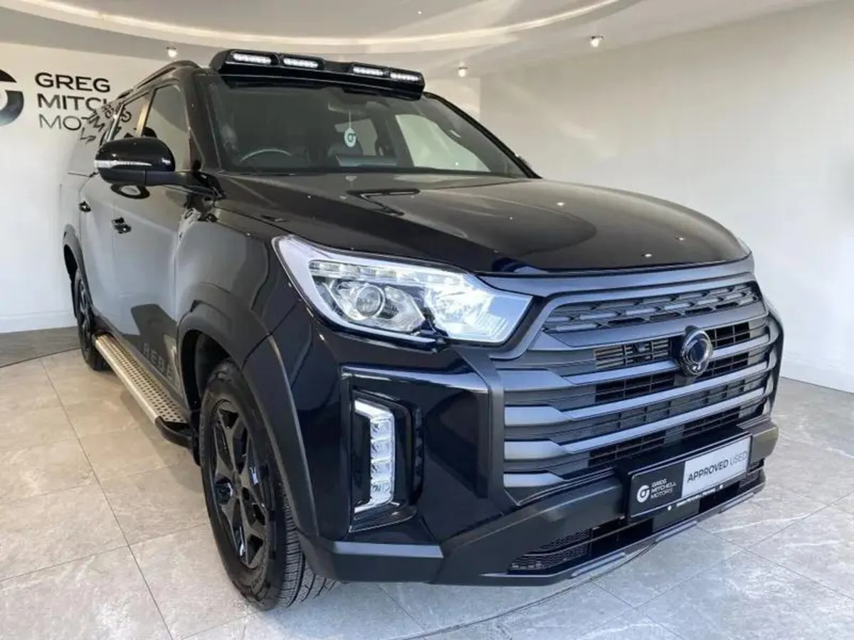KGM Musso 2.2 Double Cab Pick Up Rebel Auto - Image 3