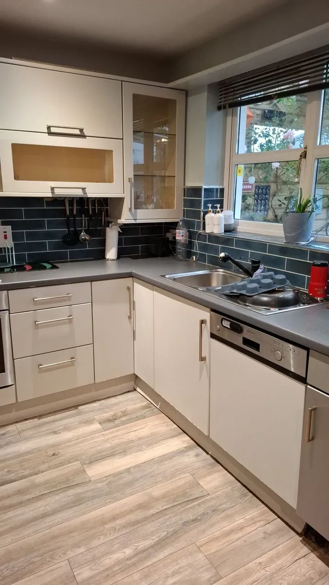 Kitchen - Image 3