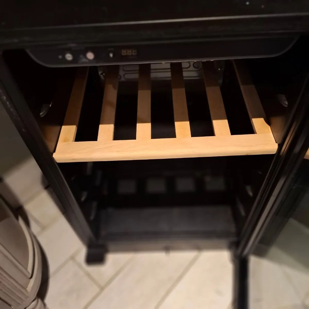 Wine cooler - Image 2