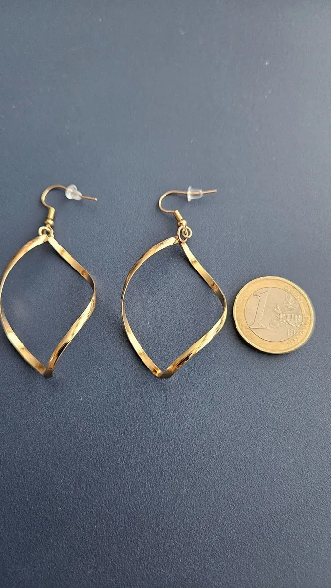 New Earrings - Image 2