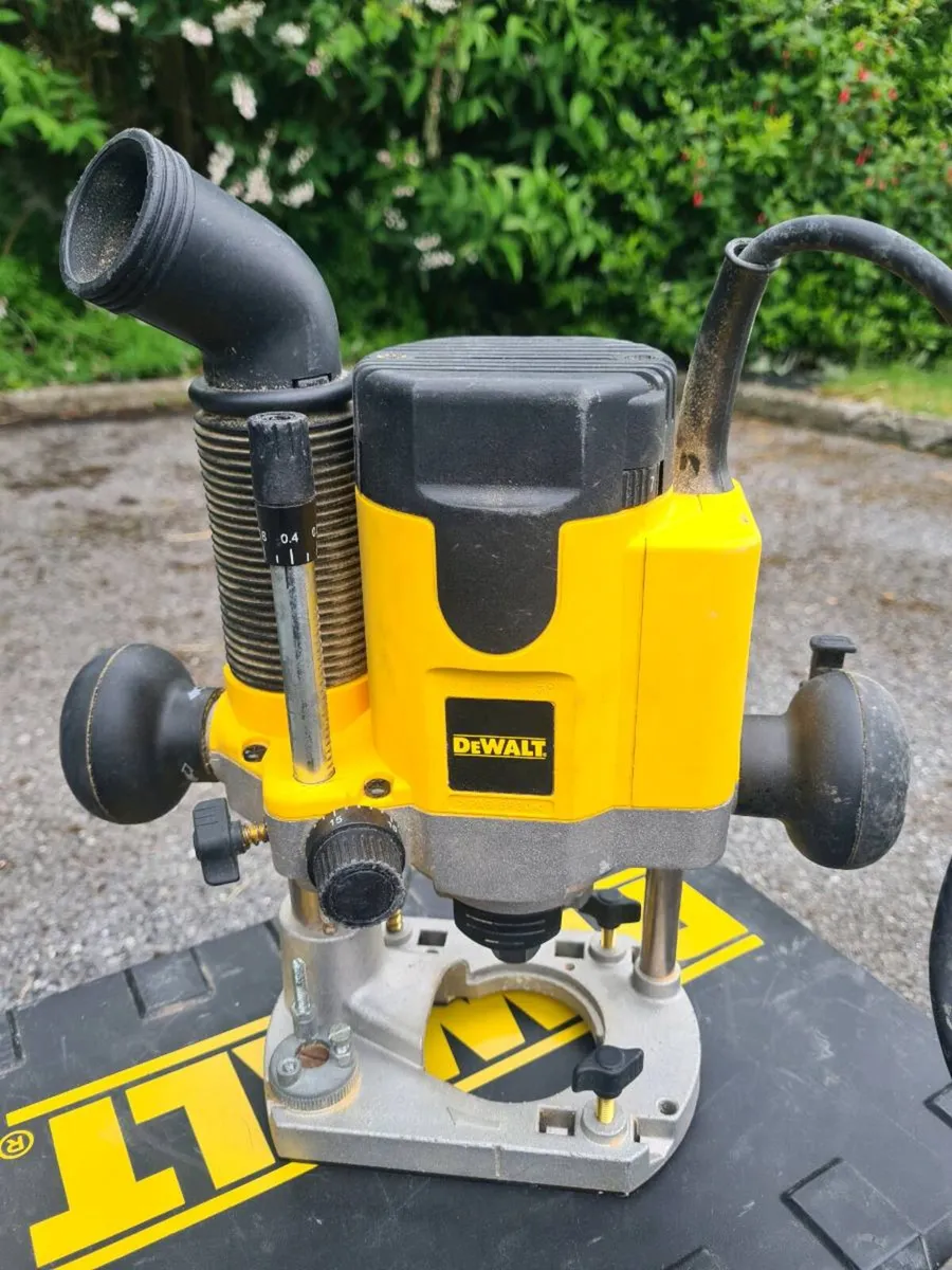 Dewalt Router - Image 1