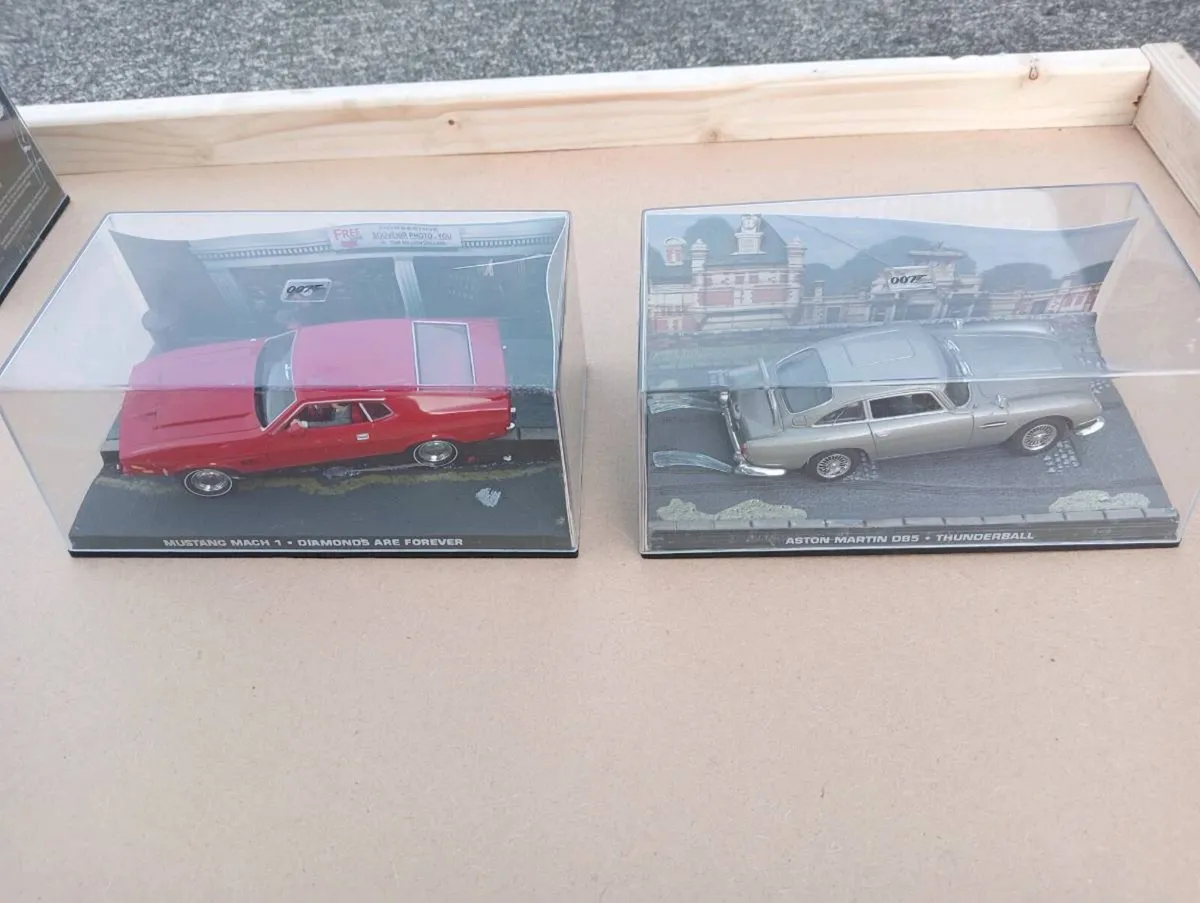 James Bond model cars - Image 4