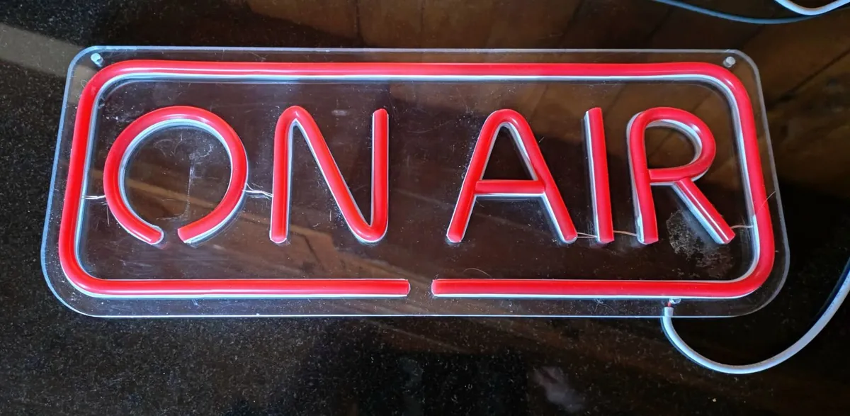 "on Air" Neon Sign (usb). - Image 3