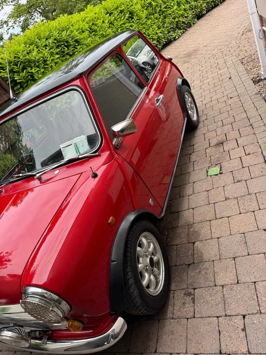 Classic Mini 998 - Image 3