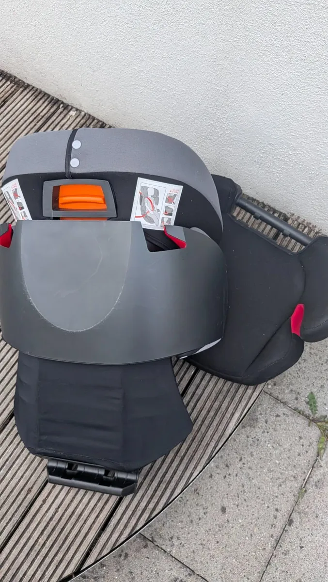 Cybex Solution X-Fix High-Back Booster Car Seat - Image 2