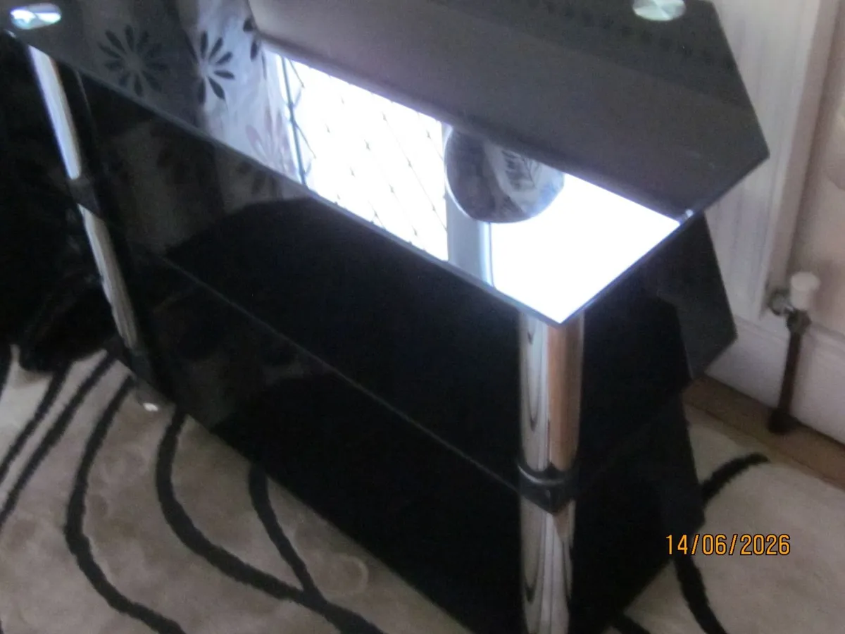 Tv table - Image 3