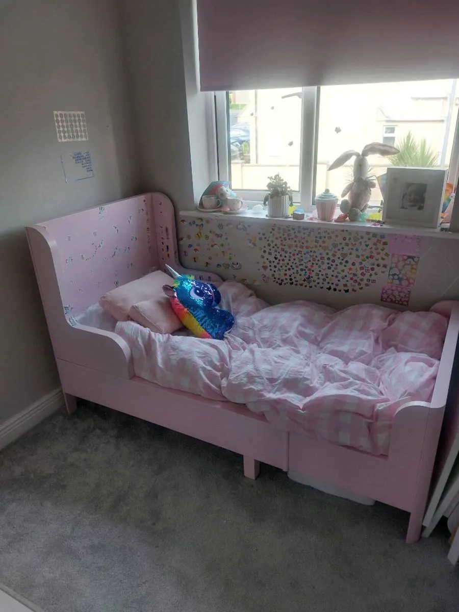 **Free toddler bed ** - Image 2