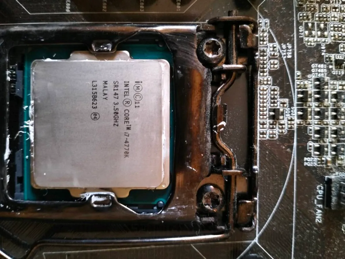High-Performance PC Bundle - with RAM - Image 2